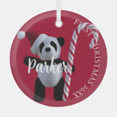 First Christmas Panda Bear Candy Cane Red Ornament Aus Glas (Vorderseite)