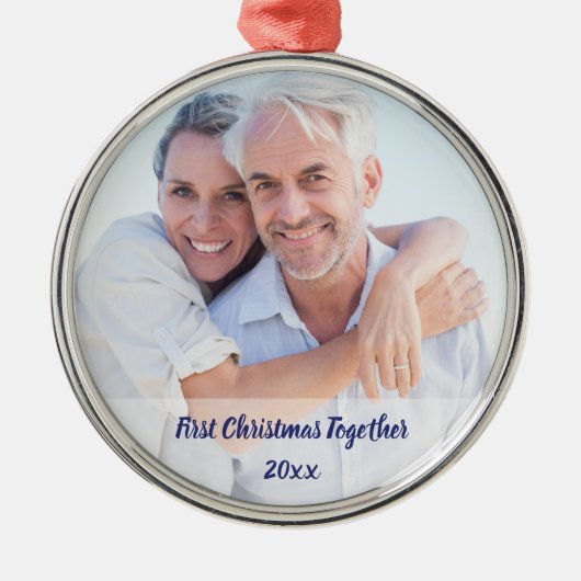 First Christmas Together Couple Foto Monogram Ornament Aus Metall (Vorne)
