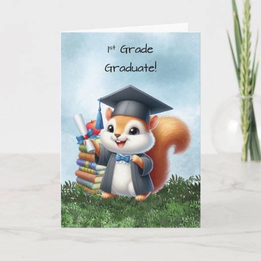 First Grade Abschluss Boy Squirrel Gratulation Karte (Vorderseite)