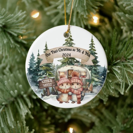 First Holiday RV Camping Couple neu Keramik Ornament (Baum)
