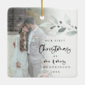 First Married Christmas Foto Name Year Script Cer Keramikornament (Rückseite)