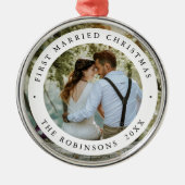 First Married Christmas with Custom Photo Ornament Aus Metall (Vorne)