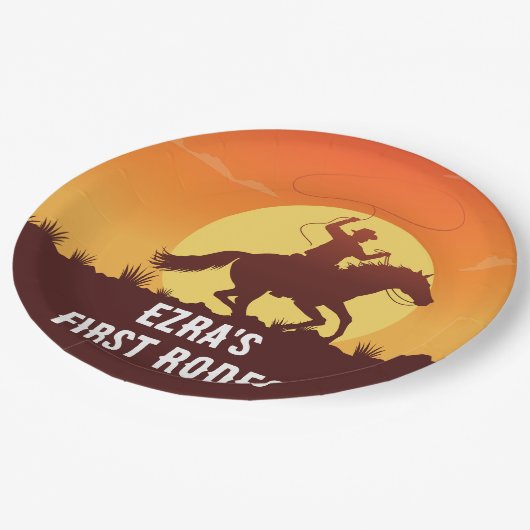 First Rodeo Cowboy Sunset Geburtstag Pappteller (Schrägansicht)
