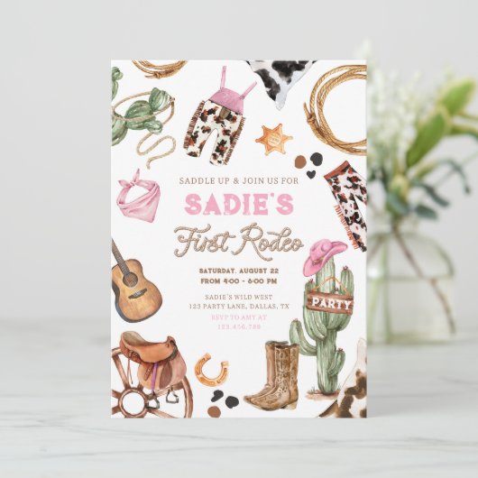 First Rodeo Cowboy Wild West Western Girl Birthday Einladung (Stehend Vorderseite)