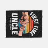 First Time Uncle Est 2026 Baby Announcement Great Fleecedecke (Vorderseite (Horizontal))
