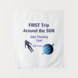 First trip around the sun planet astronaut birthda wandteppich
