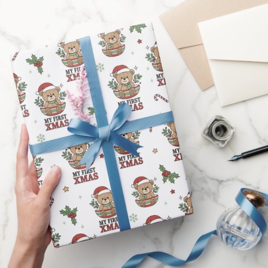 First Xmas Teddy Bear Gift  Geschenkpapier (Schenken)