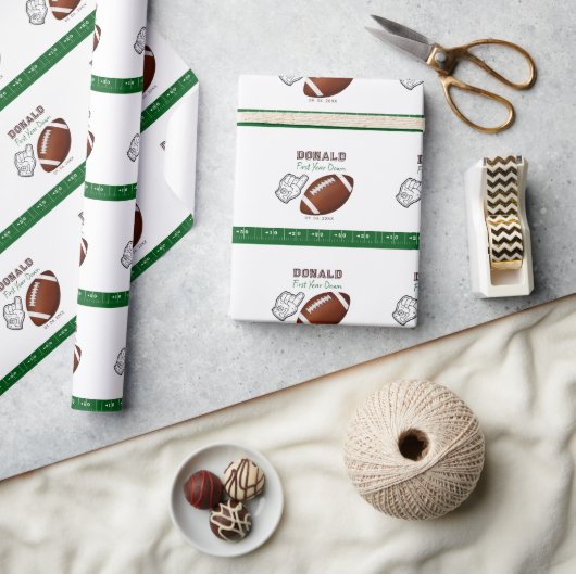 First Year Down Football Birthday  Geschenkpapier (Kunsthandwerk)