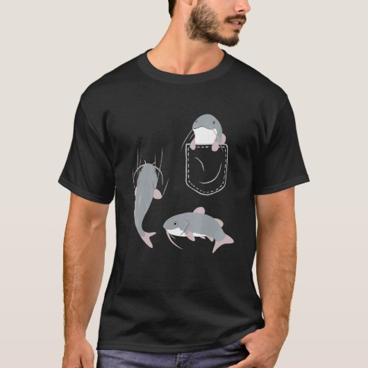 Fisch In Pocket Wels T-Shirt (Vorderseite)