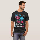 Fisch oder Fisch, die sie Geschlecht offenbaren Fa T-Shirt (Vorne ganz)