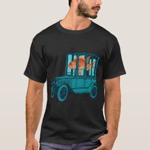 Fisch- und altes Auto-Collage T-Shirt