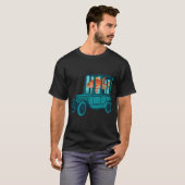Fisch- und altes Auto-Collage T-Shirt (Vorne ganz)