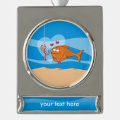 Fisch und Köder in Liebe Banner-Ornament Silber (Vorderseite)