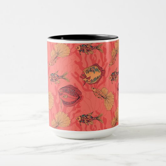 Fische auf lebendem Korallenhintergrund Tasse (Zentrum)