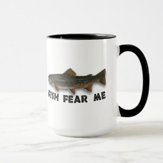 Fische befürchten mich lustiger Fischen-Sport Tasse