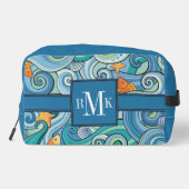 Fische unter dem Wellenmuster Waschbeutel (Rückseite)