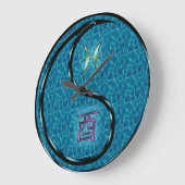 Fische & Wasserhahn Große Wanduhr (Winkel)