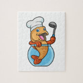 Fischen in Glas als Koch mit Soup-Löffel Puzzle (Vertikal)