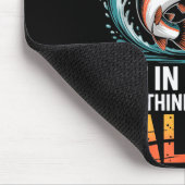 Fischer Angler denkt an Lachsfischen Mousepad (Ecke)