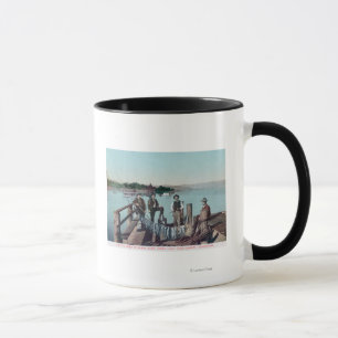 Fischer, die den Fang des Tages zeigen Tasse