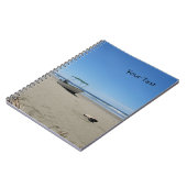 Fischerboot am Strand (anpassbar) Notebook Notizblock (Linke Seite)