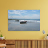 Fischerboot am Strand Leinwanddruck (Insitu (Wohnzimmer))
