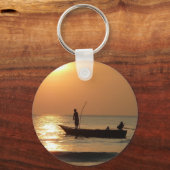 Fischerboot bei Sonnenuntergang Schlüsselanhänger (Vorderseite)