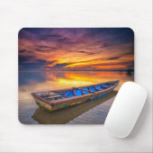 Fischerboot dem Strand an des Sonnenaufgang-| Mousepad (Mit Mouse)