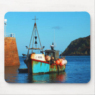 Fischerboot in Bonne Nuit, Jersey Mousepad