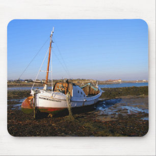 Fischerboot in Guernsey Mousepad