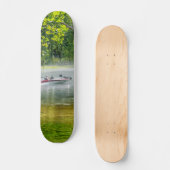 Fischerboot unterwegs skateboard (Vorderseite)