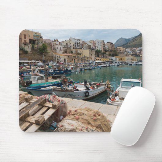 Fischerboote im Hafen Castellammare Del Golfo Mousepad (Mit Mouse)