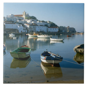 Fischerdorf Ferragudo, Algarve, Portugal Fliese