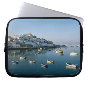 Fischereidorf Ferragudo, Algarve, Portugal 2 Laptopschutzhülle