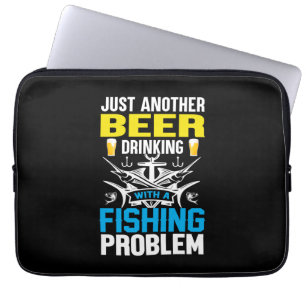 Fischgeschenke Bier trinken mit einem Fischereipro Laptopschutzhülle
