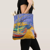 Fischkutter am Strand von Vincent Van Gogh Tasche (Von Nahem)