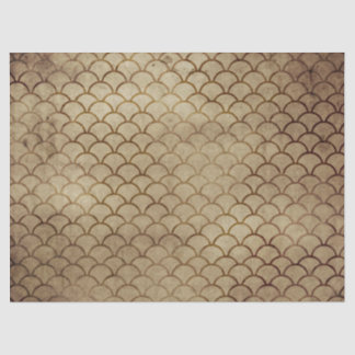 Fischskala auf dem Braunen Decoupage Seidenpapier