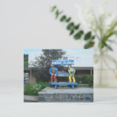 Fischstatue in Kodiak Alaska Postkarte (Stehend Vorderseite)