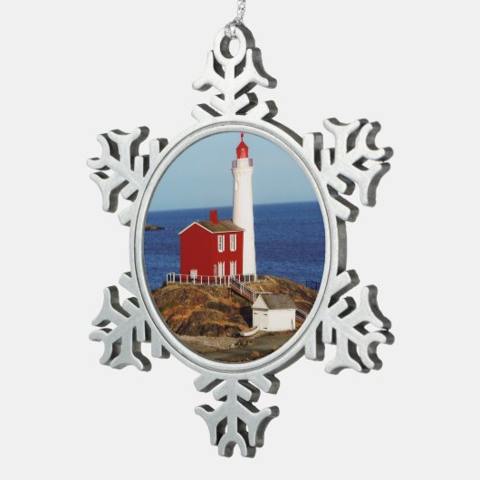 Fisgard Leuchtturm Schneeflocken Zinn-Ornament (Rechts)