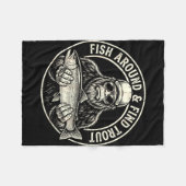 Fish around and find trout fishing bigfoot fleecedecke (Vorderseite (Horizontal))