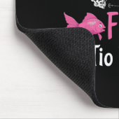 Fish-er oder Fish-sie Tio zur Geschlechtsenthüllun Mousepad (Ecke)