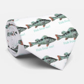 Fish Fee Me Fun Zitat für Fischer Krawatte (Gerollt)