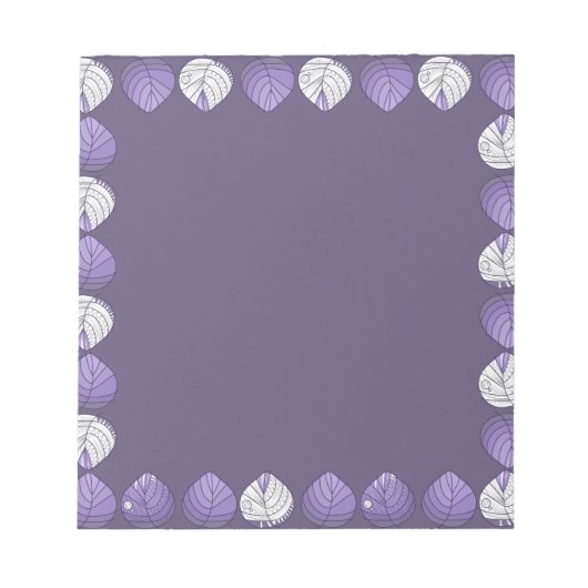Fish Head Blätter Lilac White Black Notizblock (Vorderseite)