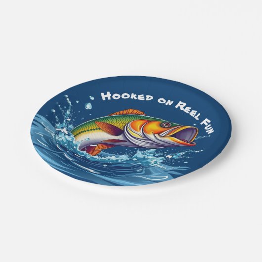 Fish-Hooked on Reel Fun Pappteller (Schrägansicht)