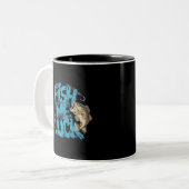 Fish Me Luck Graffiti Bass Art Zweifarbige Tasse (Vorderseite Links)