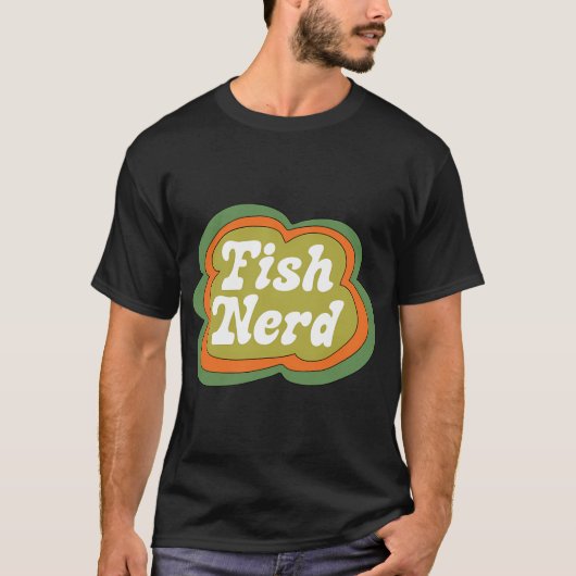 Fish Nerd (Grün auf Braun) T-Shirt (Vorderseite)
