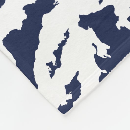 Fishers Island Fleece Blanket – Blue/White (Ecke)