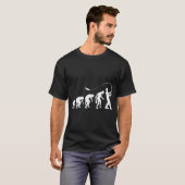 Fishing Evolution - Lustige Evolution Angler T-Shirt (Vorne ganz)