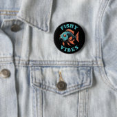 Fishy Vibes — Funny Fish Button (Beispiel)