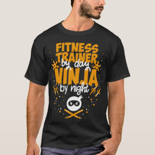 Fitness-Trainer bei Tag Ninja bei Nacht - Bester T T-Shirt
